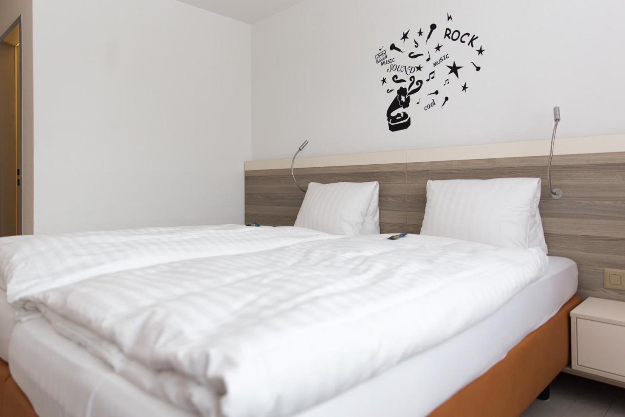 Hotel Schaefli Siebnen Zewnętrze zdjęcie